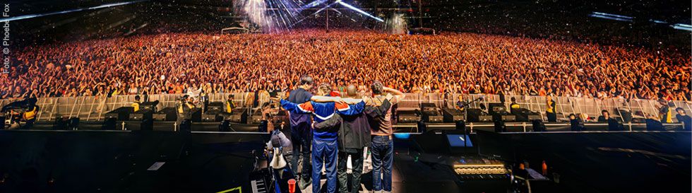 Blur: Live At Wembley Stadium